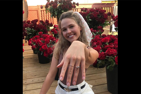 Jocelyn Hudon Shines Bright, A Modern Star with Classic Elegance