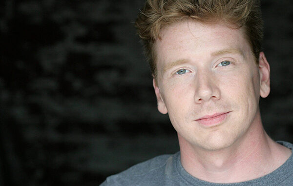 william-smillie-artist-photo-photo William Smillie and the Quiet Power of Consistency in Television