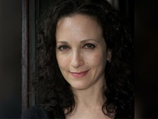 Image of famous actress Bebe Neuwirth