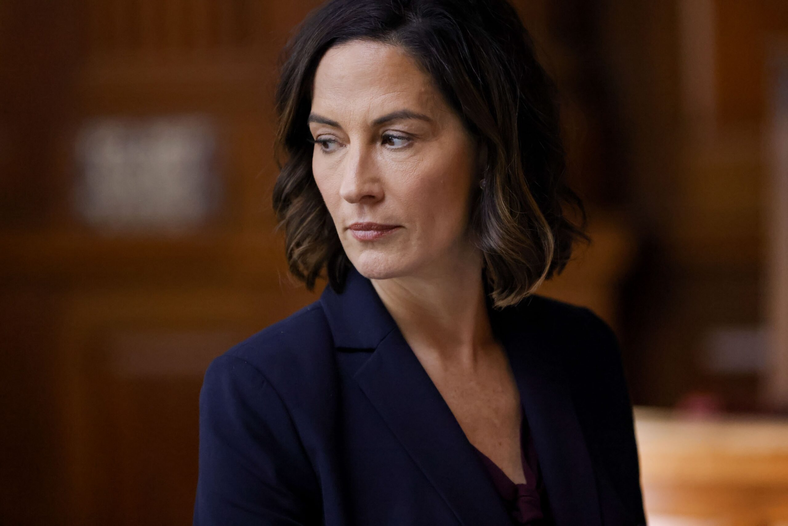 Wendy Moniz has a static acting style and expressive eyes