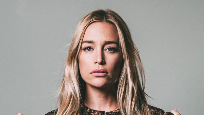 Piper-Perabo-Courtesy-of-Piper-P Photo of actress Piper Perabo