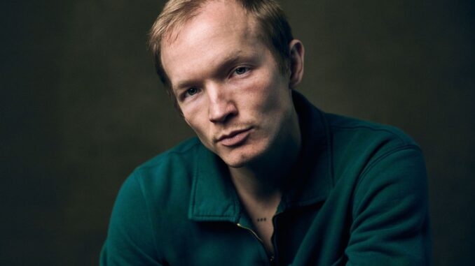 Image of actor Jefferson White