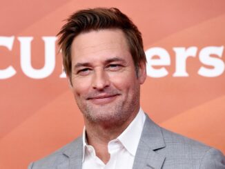 Photo of actor Josh Holloway