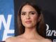 Photo of actress Shelley Hennig