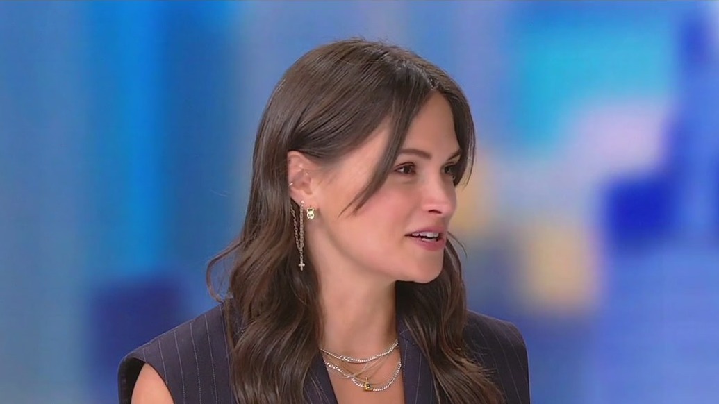 Kathryn Kelly is a friendly and humble person.