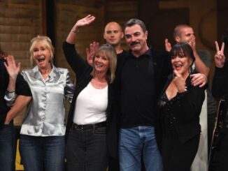 UNEXPECTED RETURN 2026: Former “Blue Bloods” Character Negotiates Comeback — Fans Divided Over Story Direction md02